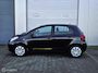 Toyota Yaris 1.0 VVTi Spirit 108000km! Nieuwe apk!