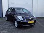 Toyota Yaris 1.0 VVTi Spirit 108000km! Nieuwe apk!