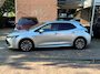 Toyota Corolla 2.0 Hybrid 184PK Business Sport Intro Automaat + 17"/ Navi/ Clima/ Cruise/ CarPlay/ Camera/ Winterpakket/ Full-LED/ Park-Assist