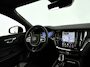 Volvo V60 T8 Plug-in hybrid AWD Plus Dark | SOH 100% | Panoramadak | 360° camera | Head-up display | Harman Kardon | Stoel- en stuurverwarming | Trekhaak