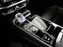 Volvo V60 T8 Plug-in hybrid AWD Plus Dark | SOH 100% | Panoramadak | 360° camera | Head-up display | Harman Kardon | Stoel- en stuurverwarming | Trekhaak