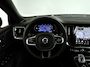 Volvo V60 T8 Plug-in hybrid AWD Plus Dark | SOH 100% | Panoramadak | 360° camera | Head-up display | Harman Kardon | Stoel- en stuurverwarming | Trekhaak