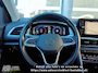 Volkswagen T-Roc 1.0 TSI Life | Carplay | Trekhaak | ACC | DAB | Sensoren V + A +Camera | Stoelverwarming