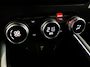 Renault Clio 1.0 TCe 90 Techno - Dealer onderhouden - 17" LMV - Groot scherm - Allseasons