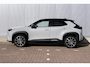 Toyota Yaris Cross 1.5 Hybrid GR Sport / 360 Camera / JBL Audio / Stoelverwarming / Elektrische Kofferbak / Heads-Up Display / Trekhaak / Dodehoek-Assistent /