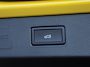 Volkswagen T-Roc R-Line First Edition 1.5 eTSI 150 PK | LED Matrix | Panoramadak | Trekhaak | Black Style | Electrische achterklep |