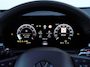 Volkswagen T-Roc R-Line First Edition 1.5 eTSI 150 PK | LED Matrix | Panoramadak | Trekhaak | Black Style | Electrische achterklep |