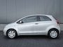 Toyota Yaris 1.0 VVTi Acces | Trekhaak | Airco | NAP | Radio CD speler