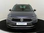 Volkswagen Tiguan 1.4 TSI eHybrid Life | SoH 90% | Trekhaak | Achteruitrijcamera | Digital cockpit Pro | Keyless | Adaptieve cruise control | Dodehoekdetectie | Sfeerverlichting | Navigatie | Elektrische kofferklep |