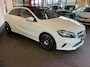 Mercedes-Benz A-klasse 180 Sport AMG | Panoramadak | Nederlands geleverd | Navigatie | Cruise control | Climate control | Achtertuitrijcamera