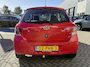 Toyota Yaris 1.3 VVTi Comfort NL-AUTO 1E EIGENAAR TREKHAAK ALL-SEASON AIRCO