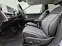 Hyundai Ioniq 5 Connect 77.4 kWh / SOH 100% / Fabrieksgarantie tot 04-2028 / Dealer onderhouden / CCS snelladen / WLTP bereik 507 km bereik stad 710 km / Stuur- Stoel & Achterbank verwarming / Trekgewicht 1600 kg / Achteruitrijcamera / Adaptief cruise control /