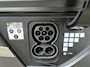 Hyundai Ioniq 5 Connect 77.4 kWh / SOH 100% / Fabrieksgarantie tot 04-2028 / Dealer onderhouden / CCS snelladen / WLTP bereik 507 km bereik stad 710 km / Stuur- Stoel & Achterbank verwarming / Trekgewicht 1600 kg / Achteruitrijcamera / Adaptief cruise control /