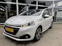Peugeot 208 1.2 PureTech Allure NL-Auto, 1e Eig., Keurig Onderh., D-Riem recent vervangen, Panorama dak, Apple Carplay / Android Auto, Navigatie, Licht-Regensensoren, Cruise Controle, Automatische Airco, Parkeersensoren, Led-Verlichting