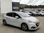 Peugeot 208 1.2 PureTech Allure NL-Auto, 1e Eig., Keurig Onderh., D-Riem recent vervangen, Panorama dak, Apple Carplay / Android Auto, Navigatie, Licht-Regensensoren, Cruise Controle, Automatische Airco, Parkeersensoren, Led-Verlichting