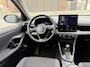 Toyota Yaris 1.5 Hybrid 115 Dynamic , incl Comfort pack, Parkeersensoren rondom, Dode Hoek Detectie, enz, Org NL