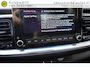 Kia Stonic 1.0 T-GDi MHEV DYNAMICLINE TWO TONE ORIGINEEL NEDERLANDS TREKHAAK CAMERA ANDROID/APPLECARPLAY NAVI ECC AIRCO CRUISECONTROL PARKEERSENSOREN 15INCH LMV BLUETOOTH ENZ...
