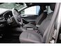 Ford Focus Wagon 125PK ST-LINE BUSINESS TREKHAAK WINTERPACK AD-CRUISE 18"LM-VELGEN KEYLESS P-SENSOREN