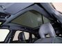 Volvo V40 T3 PolarPlus Sport - Panoramadak - Harman/Kardon audio - Parkeercamera achter - Verwarmde voorstoelen - Navigatie - Volvo On Call - Cruise control - Extra getint glas - 17' LMV
