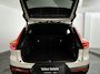 Volvo XC40 B4 Plus Dark | Parkeercamera | Stoel- en Stuurverwarming | Harman Kardon | Trekhaak