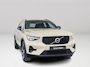 Volvo XC40 B4 Plus Dark | Parkeercamera | Stoel- en Stuurverwarming | Harman Kardon | Trekhaak