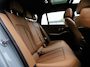 BMW 3-Serie Touring 330e M-Sport Brooklyn Grau | Pano | Leder | Head-Up | Camera | Carplay | Digital Dash | Cognac Leder | Led | Trekhaak | Android Auto | Stoelverwarming | Cruisecontrol | Lane Assist | Draadloos Opladen | F1 Flippers | Dealer Onderhouden