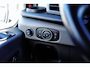 Ford Transit Custom 320 2.0 TDCI L2H2 Limited | Camera | Apple Carplay | 3 Zitplaatsen | Multifunctioneel stuurwiel|