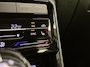 Volkswagen T-Cross 1.0 TSI Style | Adaptive cruise | Navi | Parkeersensoren | Clima | Digidash | Stoelverwarming | Carplay |