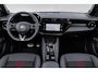 Alfa Romeo Junior 1.2 Turbo Hybrid Ibrida Ti | Navigatie | Parkeersensoren | Camera | Apple carplay/Android Auto | LMV 18" | Tecno Pack | Two-Tone lak |