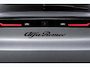 Alfa Romeo Junior 1.2 Turbo Hybrid Ibrida Ti | Navigatie | Parkeersensoren | Camera | Apple carplay/Android Auto | LMV 18" | Tecno Pack | Two-Tone lak |
