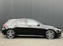 Mercedes-Benz A-klasse A 250e AMG Night 1e eig. Pano Camera Sfeerlicht Multibeam Carplay NL-auto