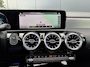 Mercedes-Benz A-klasse A 250e AMG Night 1e eig. Pano Camera Sfeerlicht Multibeam Carplay NL-auto