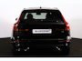 Volvo XC60 T6 Recharge AWD Ultimate Black Edition - Panorama/schuifdak - IntelliSafe Assist & Surround - 360º Camera - Harman/Kardon audio - Verwarmde voorstoelen, stuur & achterbank - Parkeersensoren voor & achter - Elektr. bedienb. voorstoelen met geheugen - Geventileerde voorstoelen - Head up display - Draadloze tel. lader - Extra getint glas -  21' LMV