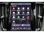 Volvo XC60 T6 Recharge AWD Ultimate Black Edition - Panorama/schuifdak - IntelliSafe Assist & Surround - 360º Camera - Harman/Kardon audio - Verwarmde voorstoelen, stuur & achterbank - Parkeersensoren voor & achter - Elektr. bedienb. voorstoelen met geheugen - Geventileerde voorstoelen - Head up display - Draadloze tel. lader - Extra getint glas -  21' LMV