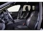 Volvo XC60 T6 Recharge AWD Ultimate Black Edition - Panorama/schuifdak - IntelliSafe Assist & Surround - 360º Camera - Harman/Kardon audio - Verwarmde voorstoelen, stuur & achterbank - Parkeersensoren voor & achter - Elektr. bedienb. voorstoelen met geheugen - Geventileerde voorstoelen - Head up display - Draadloze tel. lader - Extra getint glas -  21' LMV