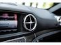 Mercedes-Benz AMG SL 63 (585pk) Designo IWC Magic Sky Lage KM Dealeronderhouden