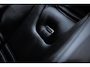 Mercedes-Benz AMG SL 63 (585pk) Designo IWC Magic Sky Lage KM Dealeronderhouden