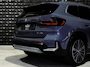 BMW iX1 xDrive30 Launch Ed. 67 kWh | Pano | 20"| Drive Pro | Adap. Li | | HUD | H/K | Leer | Topv.  Memo |