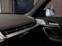 BMW iX1 xDrive30 Launch Ed. 67 kWh | Pano | 20"| Drive Pro | Adap. Li | | HUD | H/K | Leer | Topv.  Memo |
