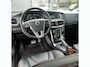 Volvo V40 Cross Country 1.5 T3 Polar+ Luxury | Panoramadak | Harman Kardon Audio | Parkeerverwarming | Achteruitrijcamera | Parkeerassistent | Keyless Entry | Lederen Bekleding | Stoelverwarming | LED Koplampen | Sensus Navigatie