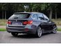 BMW 3-Serie Touring High Executive M-Sport|Automaat|Org. NL NAP|2e Eig.|Trekhaak|LED|Alpine|Top Conditie|Dealer onderhouden