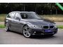 BMW 3-Serie Touring High Executive M-Sport|Automaat|Org. NL NAP|2e Eig.|Trekhaak|LED|Alpine|Top Conditie|Dealer onderhouden