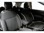 Fiat 500e Icon 42 kWh Stoelverwarming | Camera | Cruise Control | Climate | Digitaal Dashboard | 16" Lichtmetaal  | Achteruitrijcamera | Airco (automatisch) | Apple Carplay/Android Auto|telefoonintegratie premium