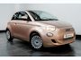 Fiat 500e Icon 42 kWh Stoelverwarming | Camera | Cruise Control | Climate | Digitaal Dashboard | 16" Lichtmetaal  | Achteruitrijcamera | Airco (automatisch) | Apple Carplay/Android Auto|telefoonintegratie premium