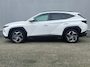 Hyundai Tucson 1.6 T-GDI 265pk PHEV Comfort Smart 4WD | Climate | Camera | Carplay | Keyless | Navigatie | Full - Led | Elek. Klep | Winterpakket | 19" Lichtmetaal | Krell Audio | Digitale Cockpit | Parkeer Assistent | Adapt. Cruisecontrol