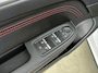 Renault Arkana 1.6 E-Tech Hybrid R.S. Line 145PK | Automaat | Trekhaak | Navigatie 9,3'' | Adaptieve Cruise Control | Lederen Bekleding | Dakspoiler | Stoel- en Stuurverwarming | Apple CarPlay & Android Auto