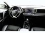 Toyota RAV4 2.0 Executive Business 4WD | Aanhangwagen geremd 2000 kg | leder bekleding | stoel verwarming | elk achter klep |