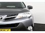 Toyota RAV4 2.0 Executive Business 4WD | Aanhangwagen geremd 2000 kg | leder bekleding | stoel verwarming | elk achter klep |