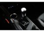 Toyota RAV4 2.0 Executive Business 4WD | Aanhangwagen geremd 2000 kg | leder bekleding | stoel verwarming | elk achter klep |