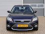 Ford Focus 1.8 Limited|cruise control|nav|AC
